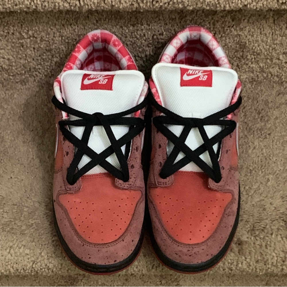 Red lobster size 10.5